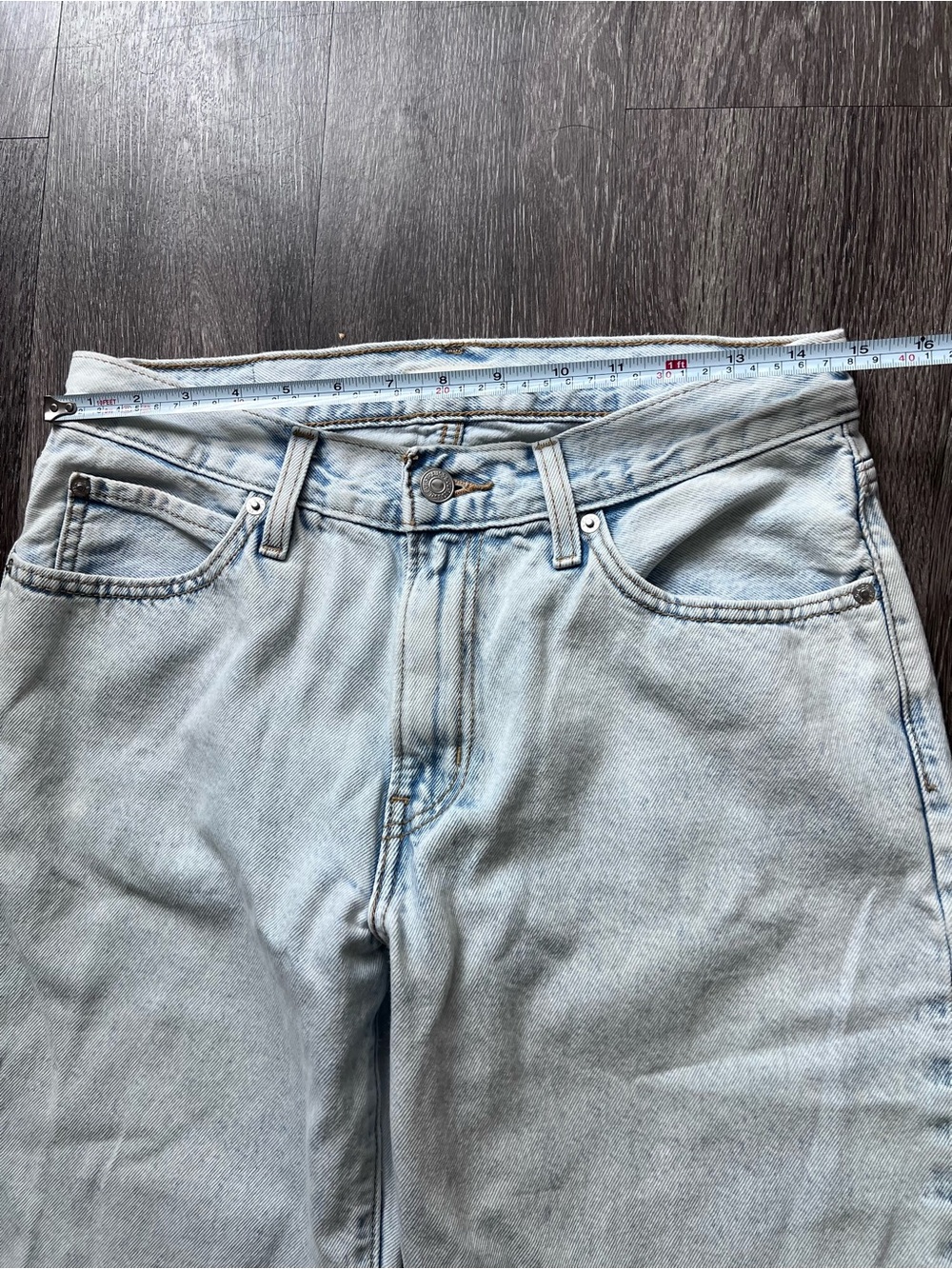 Levi’s 94 baggy light wash jeans size 28 - Picture 7 of 10